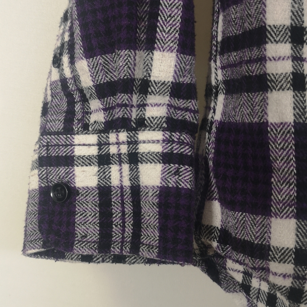 Girls Bass Pro Shops Purple, Black and White Plaid Flannel Button Shirt, Size XL - Picture 4 of 5